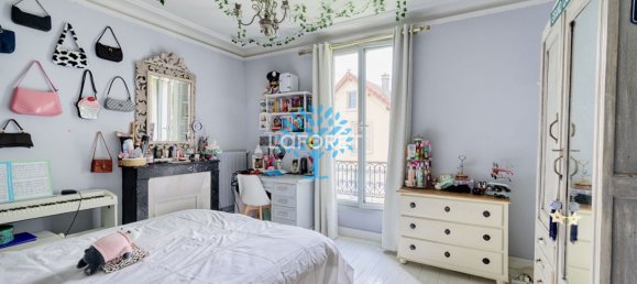 5 غرف نوم منزل في Courbevoie, France رقم 165789 15