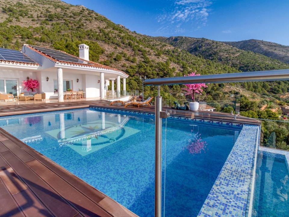 7 bedrooms House in Mijas, Spain No. 267662