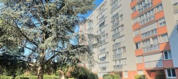 1 bedroom Apartment in Thiais, France No. 282252 2