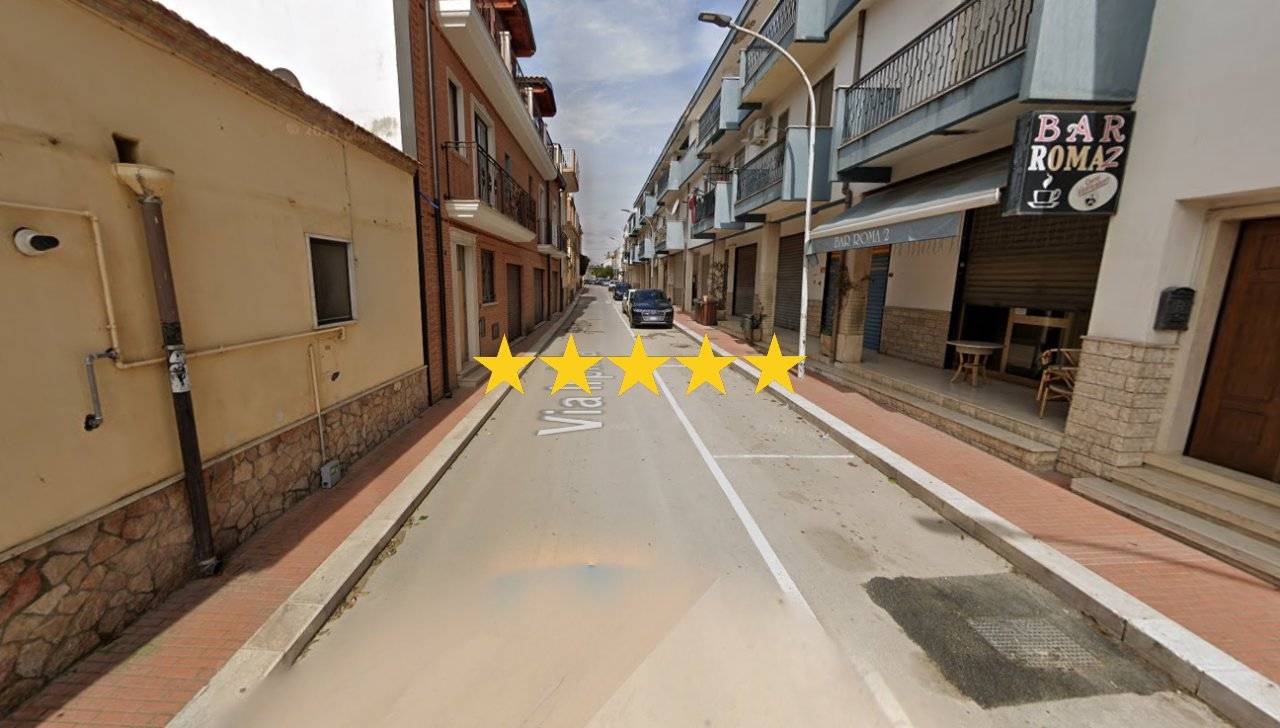 Квартира с 6 спальнями в Ордона, Италия № 195819