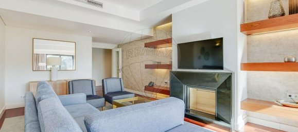 Apartamento de 3 dormitorios en Cascais, Portugal No. 75286 32