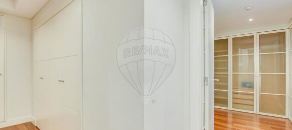 Apartamento de 3 dormitorios en Cascais, Portugal No. 75286 9