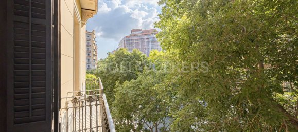 6 bedrooms Commercial property in Eixample, Spain No. 134981 8