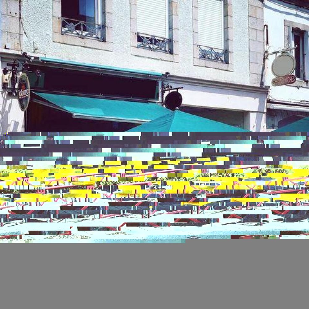 65m² Office in Quimper, France No. 17961