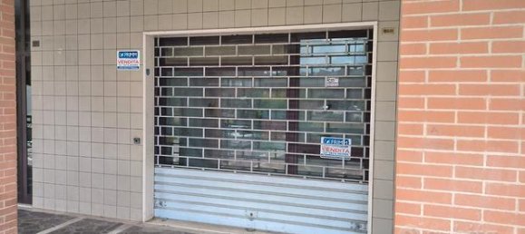 1 room Commercial property in Campobasso, Italy No. 292251 2