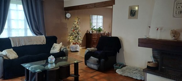 4 Schlafzimmer Haus in Gracay, France, Nr. 48343 4