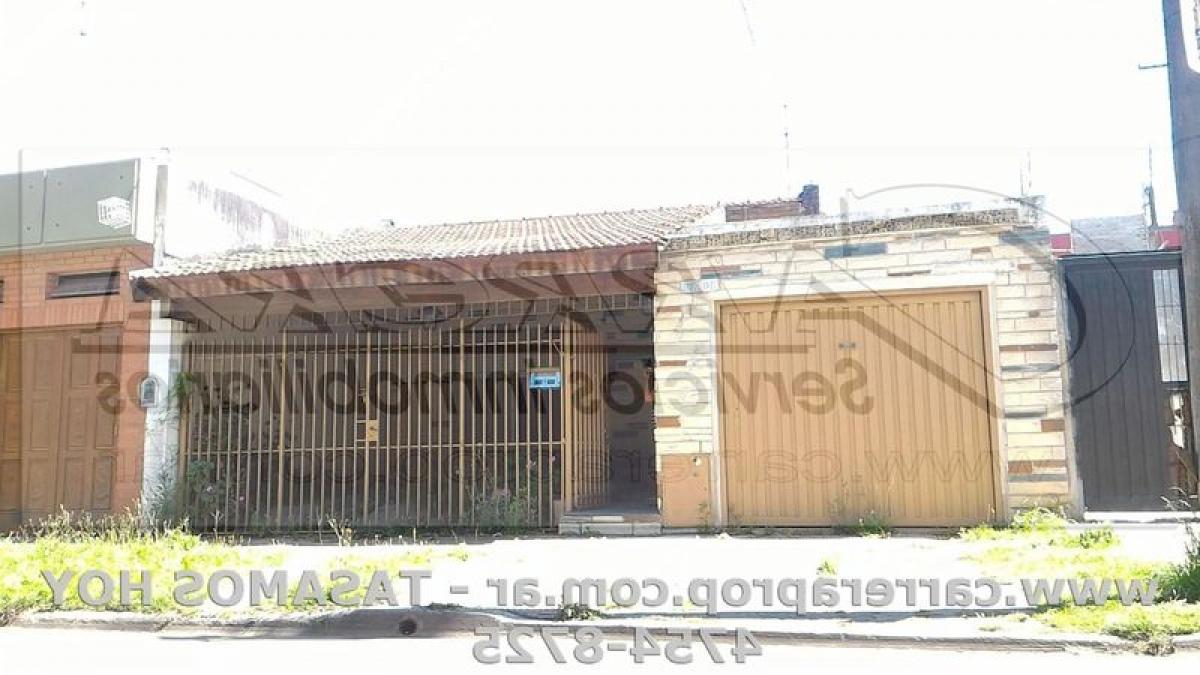 2 bedrooms House in General San Martin, Argentina No. 52778