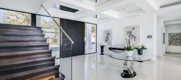 8 bedrooms Villa in La Perla-Torremuelle, Spain No. 2868 6