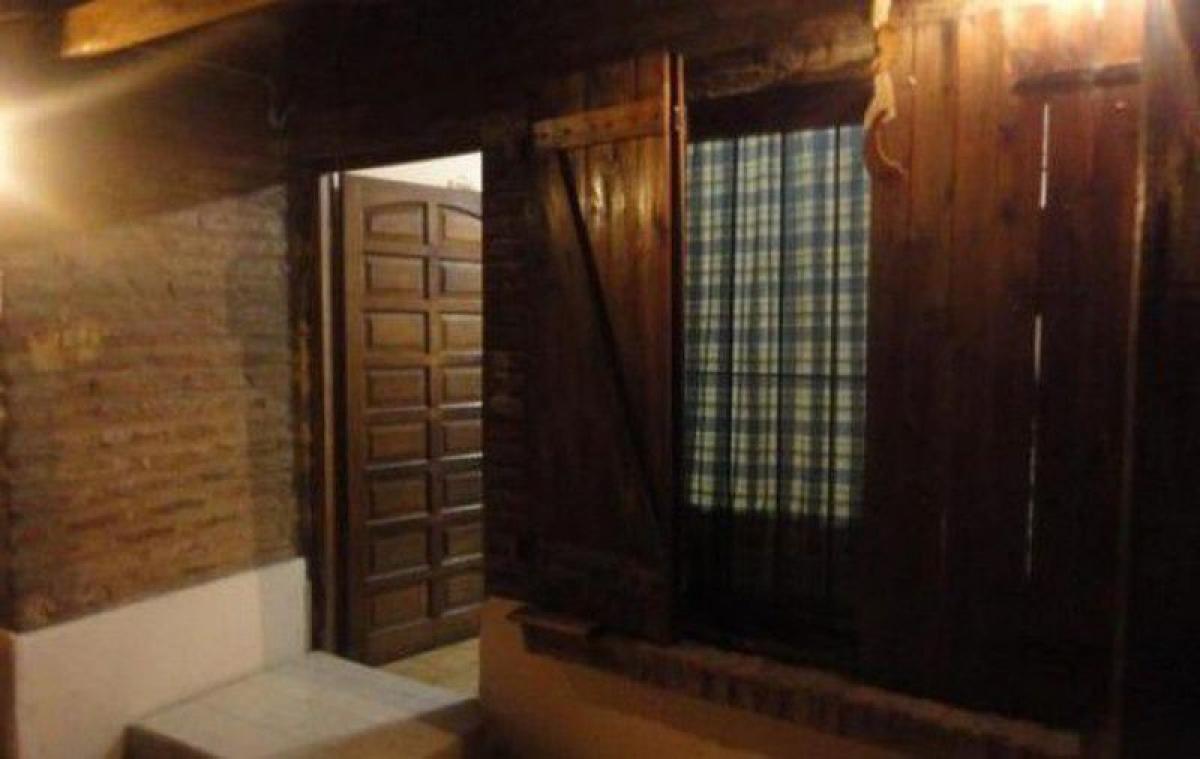 3 bedrooms House in Ituzaingo, Argentina No. 1380