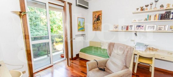 3 bedrooms Apartment in Milan, Italy No. 332124 18