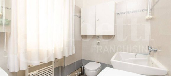 3 bedrooms Apartment in Milan, Italy No. 332124 31
