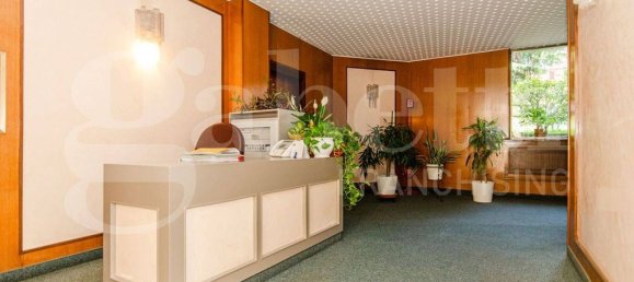 3 bedrooms Apartment in Milan, Italy No. 332124 33