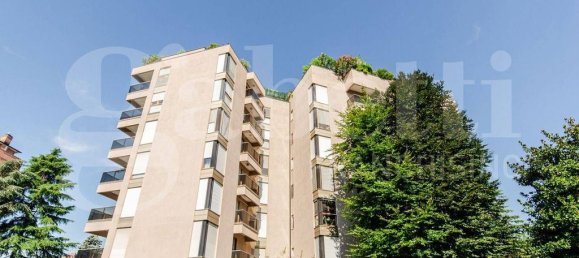 3 bedrooms Apartment in Milan, Italy No. 332124 35