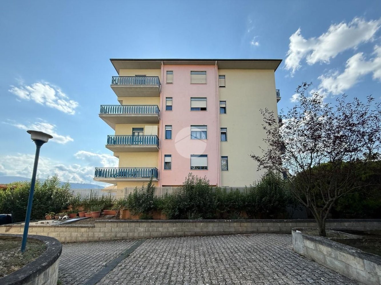 Apartamento T4 em L'Aquila, Italy N.º 328841
