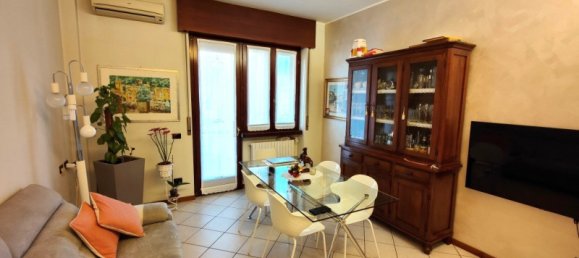 3 bedrooms Apartment in Verona, Italy No. 88010 3