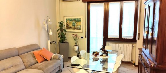 3 bedrooms Apartment in Verona, Italy No. 88010 4