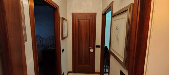 3 bedrooms Apartment in Verona, Italy No. 88010 17