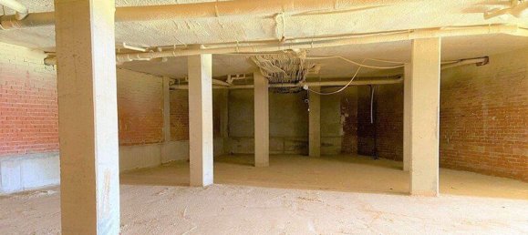 366m² Office in Murcia, Spain No. 168109 4