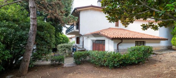 5 Schlafzimmer Villa in Trieste, Italy, Nr. 119165 38