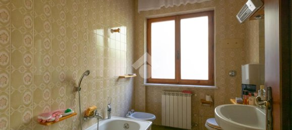 5 Schlafzimmer Villa in Trieste, Italy, Nr. 119165 12