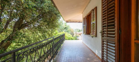 5 Schlafzimmer Villa in Trieste, Italy, Nr. 119165 21