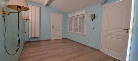 Дом с 5 спальнями в Лорри, Франция № 232875 6