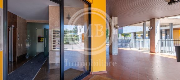 2 bedrooms Apartment in Bergamo, Italy No. 380833 6