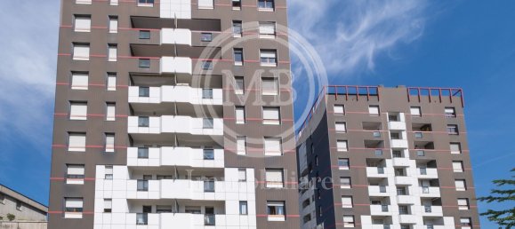 2 bedrooms Apartment in Bergamo, Italy No. 380833 9