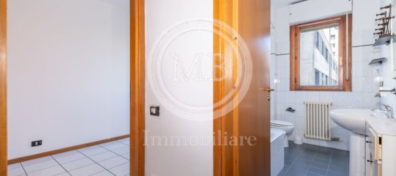 2 bedrooms Apartment in Bergamo, Italy No. 380833 25