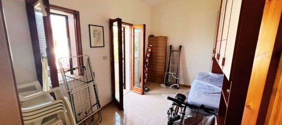 2 rooms Apartment in Scalea, Italy No. 76833 5