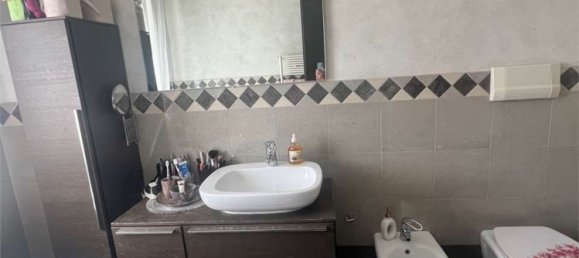 4 rooms Apartment in Martinengo, Italy No. 16626 16