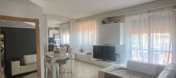 4 rooms Apartment in Martinengo, Italy No. 16626 8