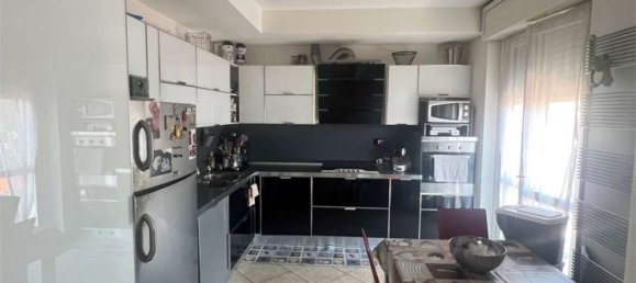4 rooms Apartment in Martinengo, Italy No. 16626 5