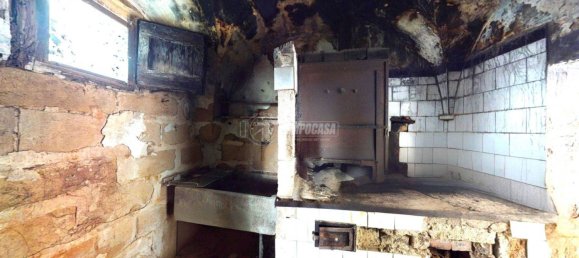 Edificio de 5 habitaciónes en San Donato di Lecce, Italy No. 117738 5