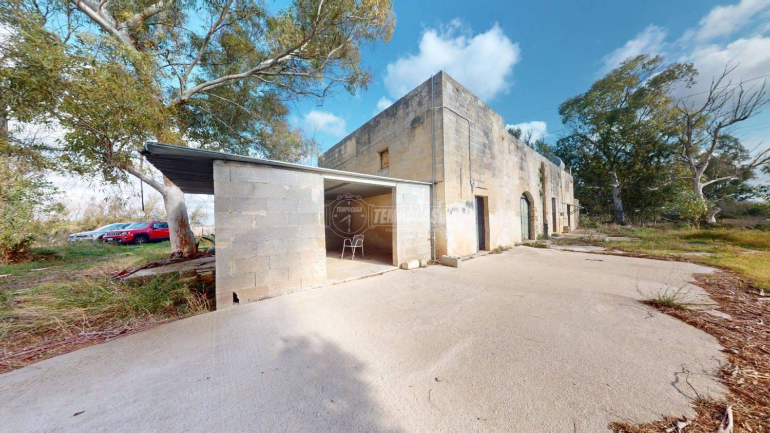 Edificio de 5 habitaciónes en San Donato di Lecce, Italy No. 117738