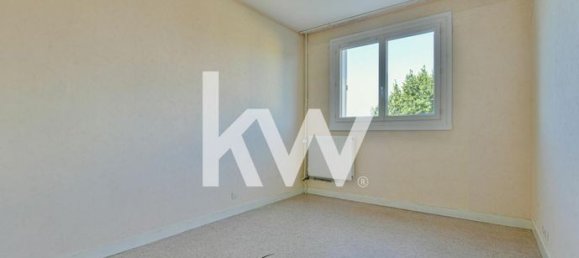 1 bedroom Apartment in Limoges, France No. 306001 7