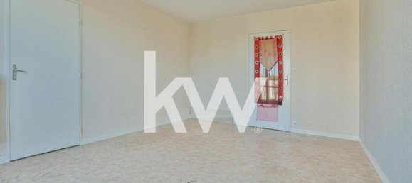 1 bedroom Apartment in Limoges, France No. 306001 2