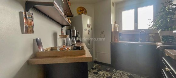 2 bedrooms Apartment in Echirolles, France No. 355407 9