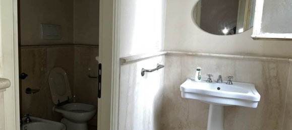 7 rooms Apartment in Pistoia, Italy No. 138943 27