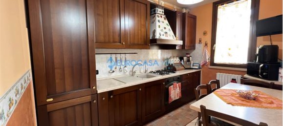 2 غرف نوم شقة في Rolo, Italy رقم 118459 4