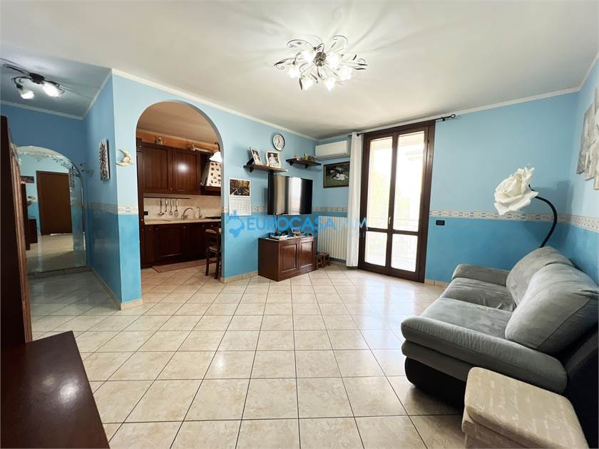 2 غرف نوم شقة في Rolo, Italy رقم 118459