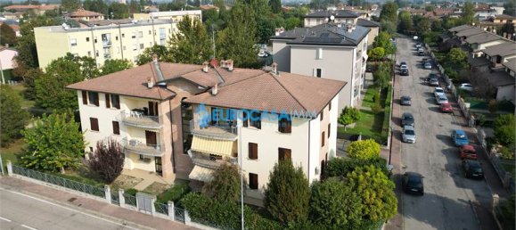 2 غرف نوم شقة في Rolo, Italy رقم 118459 19