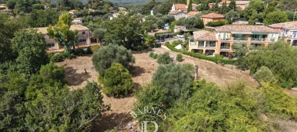 Terreno en Roquefort-les-Pins, France 2749 m² No. 343620 19