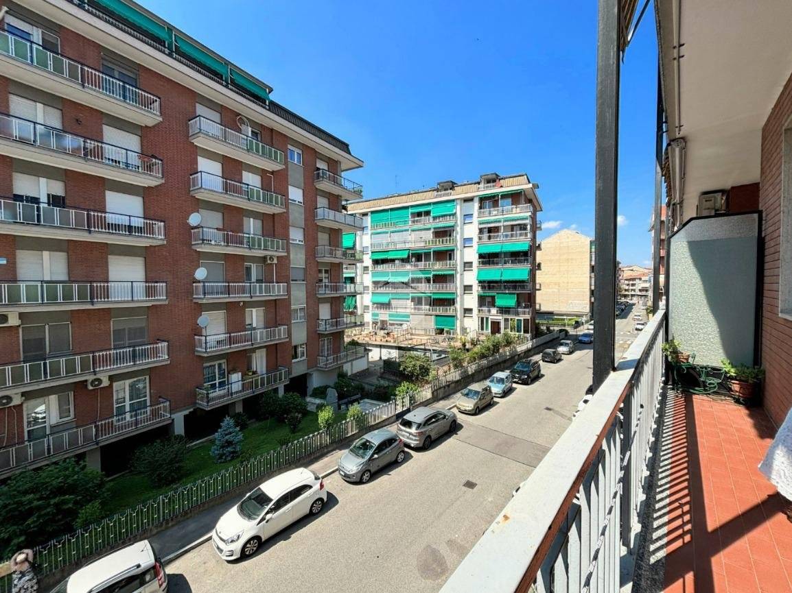 2 Schlafzimmer Wohnung in Nichelino, Italy, Nr. 108787