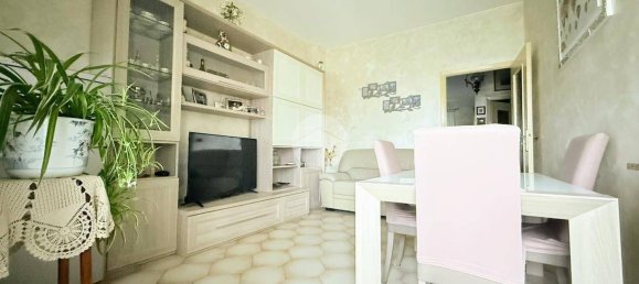 Квартира с 2 спальнями в Никелино, Италия № 108787 8