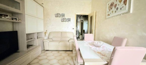 Квартира с 2 спальнями в Никелино, Италия № 108787 3