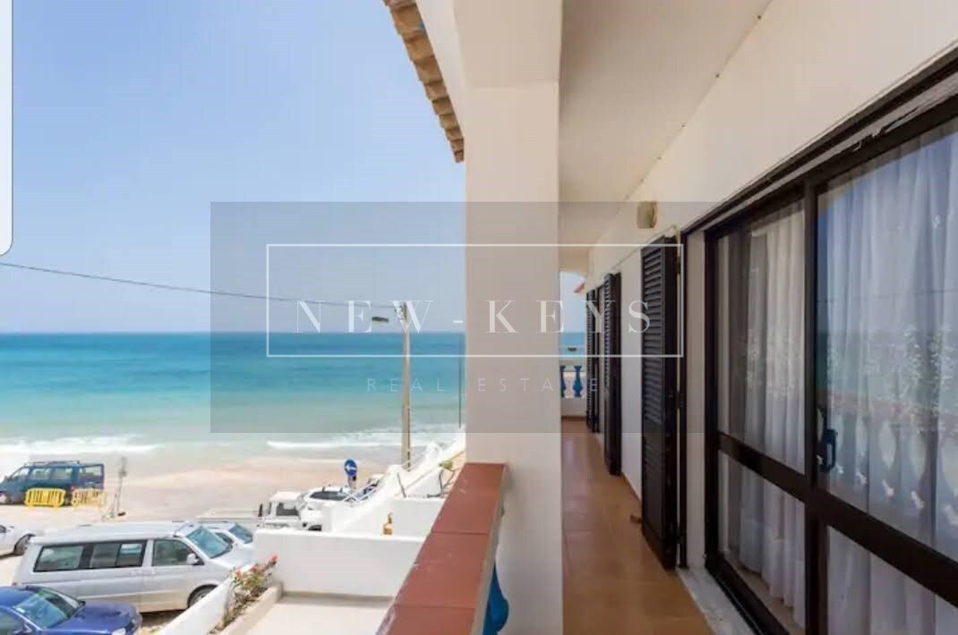 Вилла с 4 спальнями в Буденш, Португалия № 113430