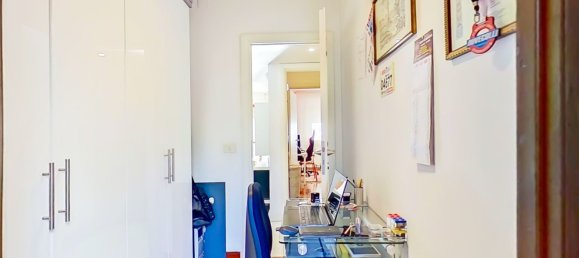 4 rooms Apartment in Rome, Italy No. 69395 18