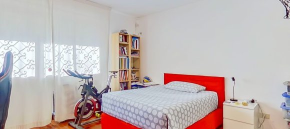 4 rooms Apartment in Rome, Italy No. 69395 16