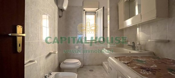 Квартира с 4 комнатами в Санта Мария Капуа Ветере, Италия № 3060 13